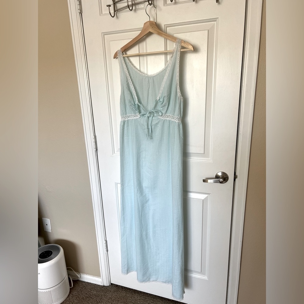 Gorgeous Vintage Miss Elaine Blue House Maxi Dress